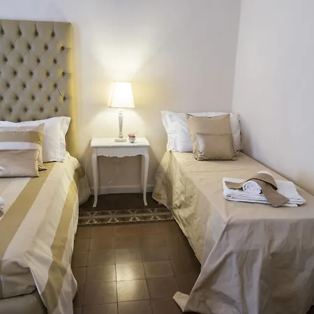 Couette-café Palazzo Cerami 2*